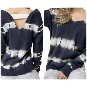 Davi & Dani Tie Dye V-Neck Sweater